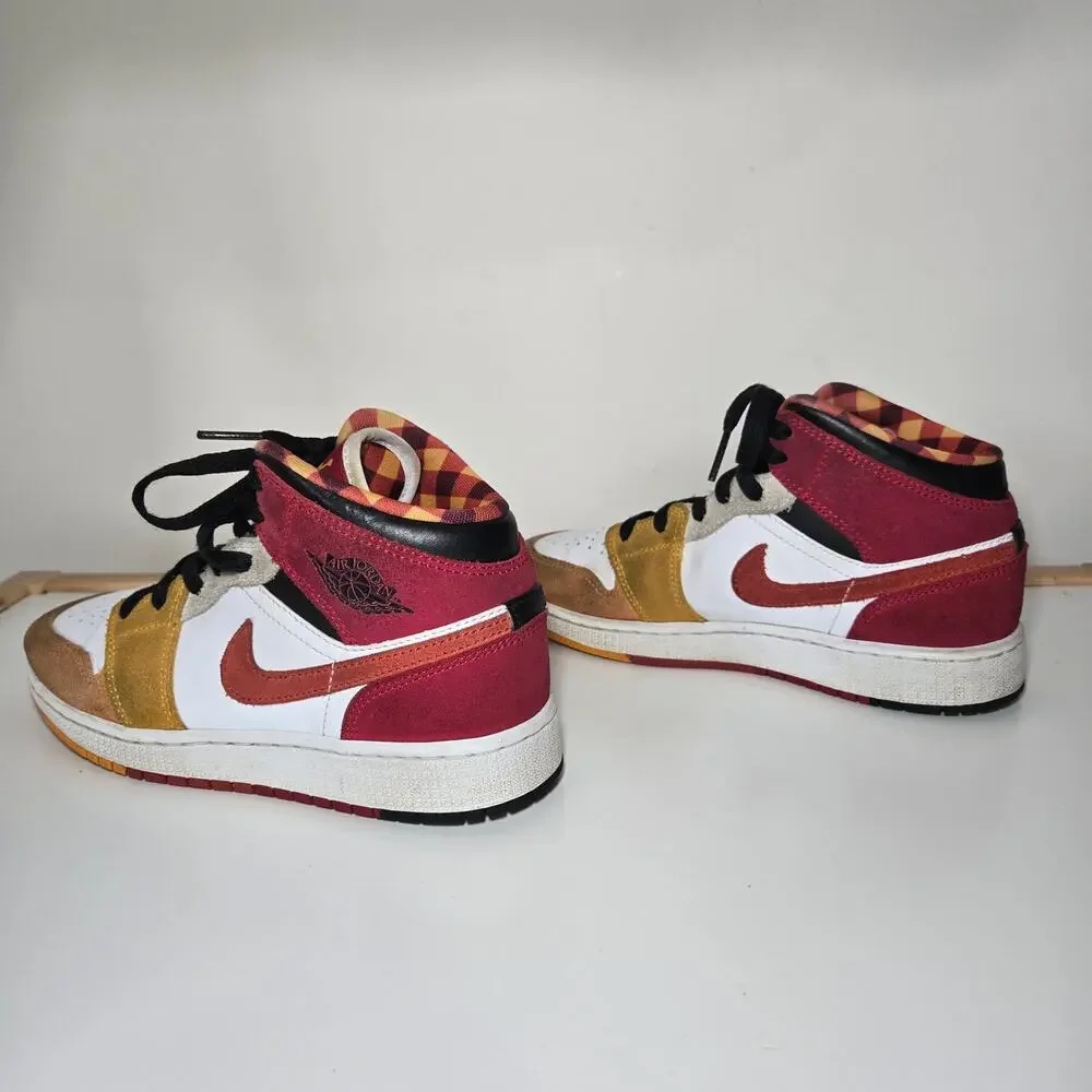 Nike Air Jordan‎ 1 Mid SE (GS) Sneakers Youth Paprika Cinnabar Black Size 4Y